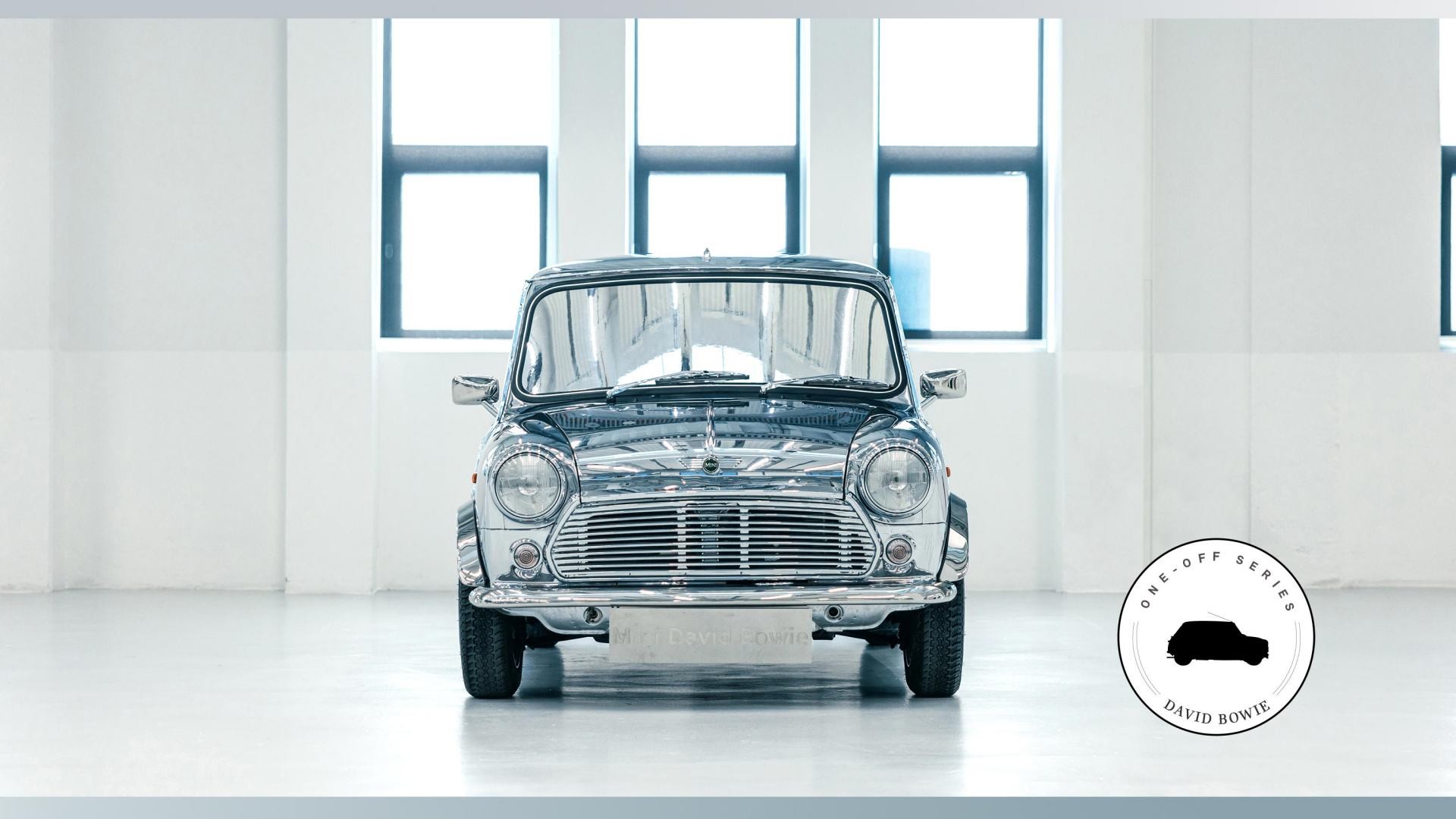 Передняя часть Designer Mini от Дэвида Боуи.